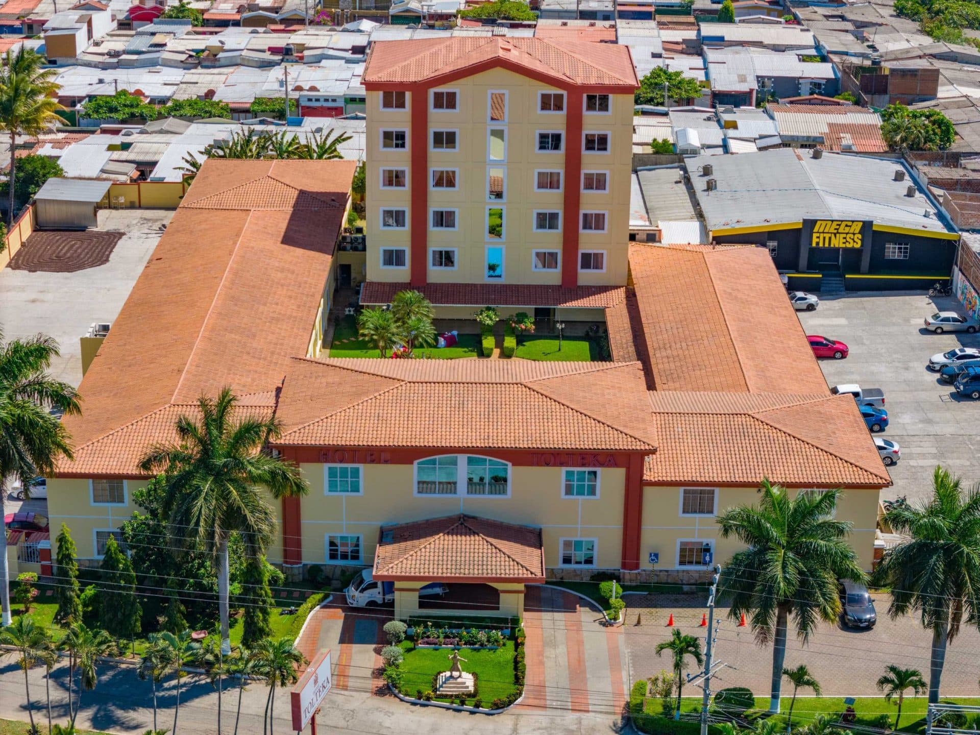 Hotel Tolteka Plaza
