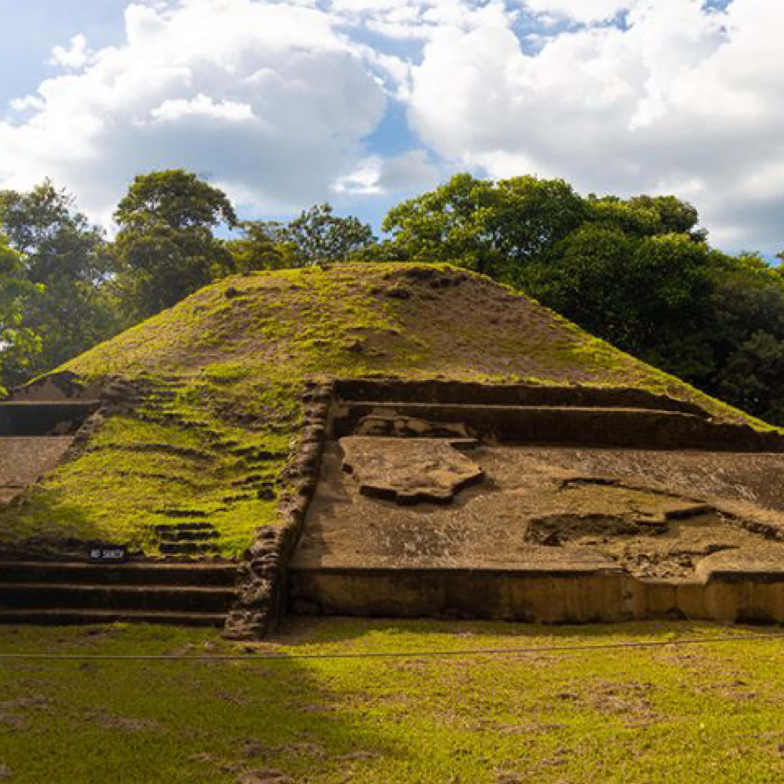 Cihuatán - imagen 2