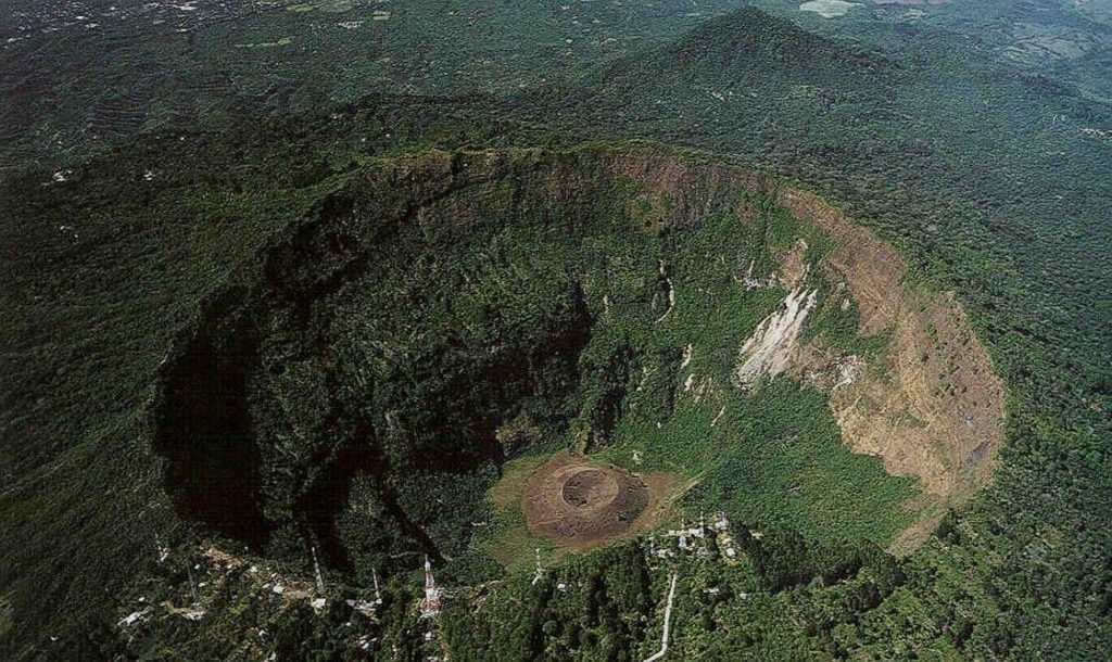 Tour al Volcán El Boquerón y Joya de Cerén