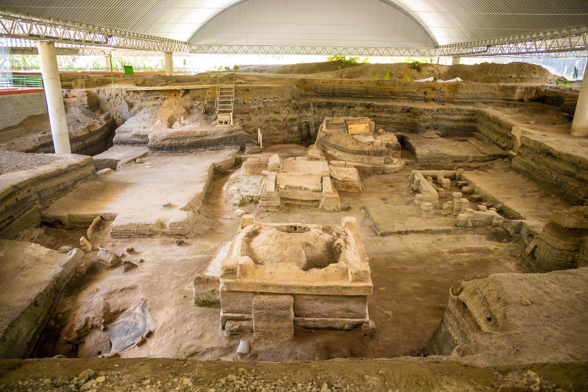 Tour arqueológico completo